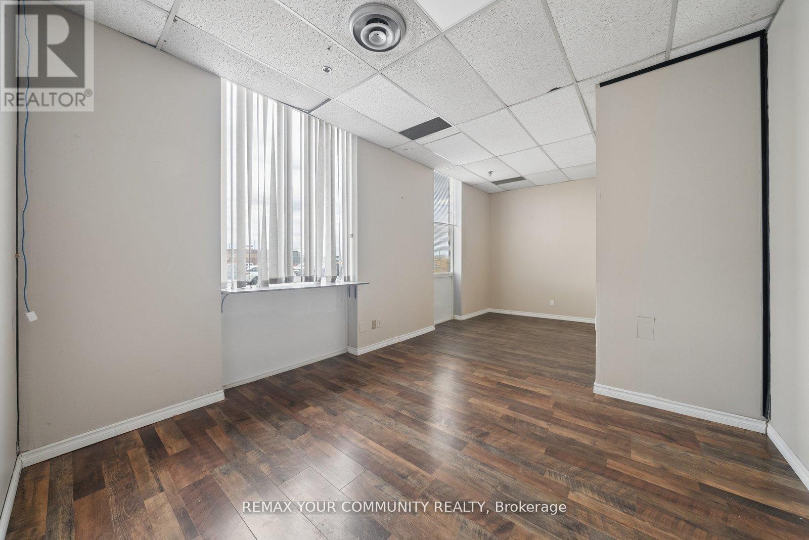 Units A-J - 105 Consumers Drive, Whitby, Ontario  L1N 1C4 - Photo 5 - E12287944