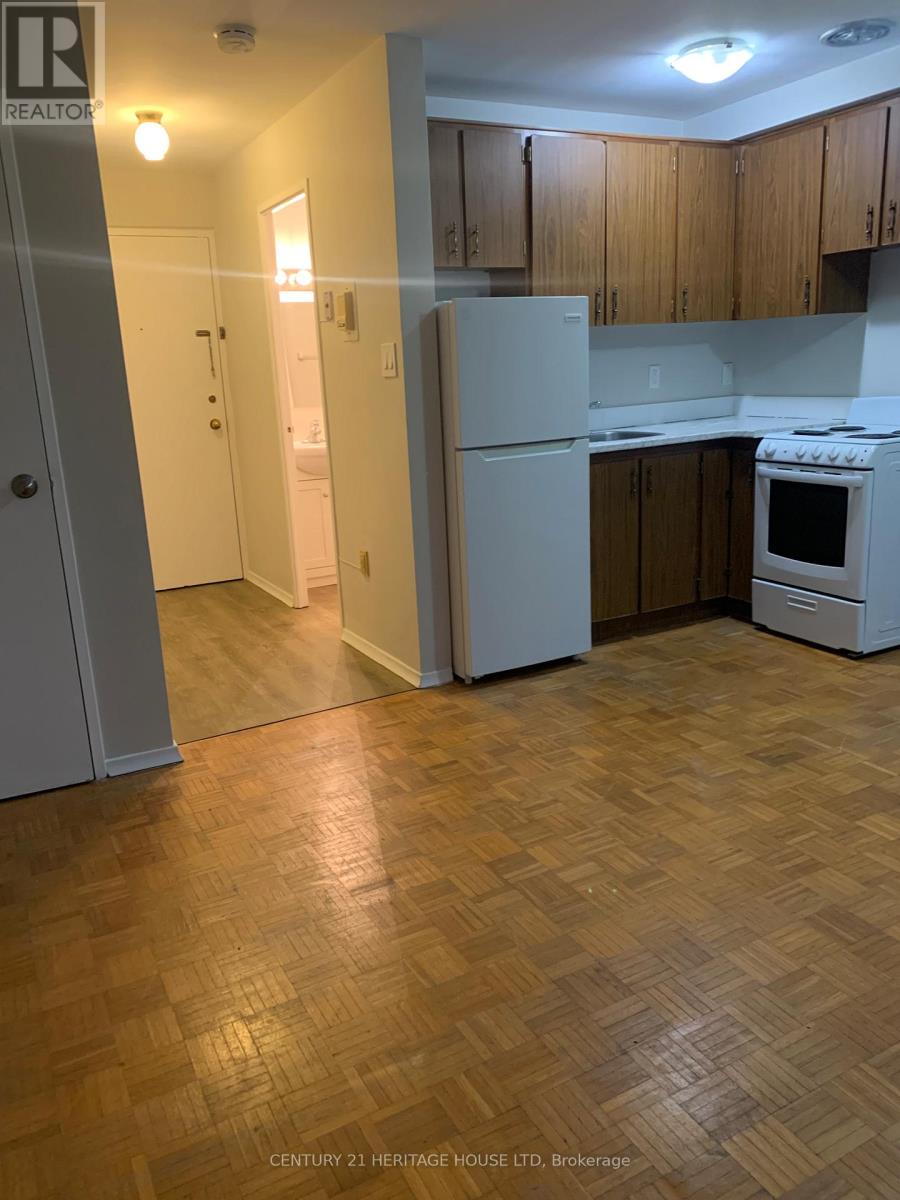 303 - 41 Parkside Drive, St. Thomas, Ontario  N5R 3V1 - Photo 3 - X13116842