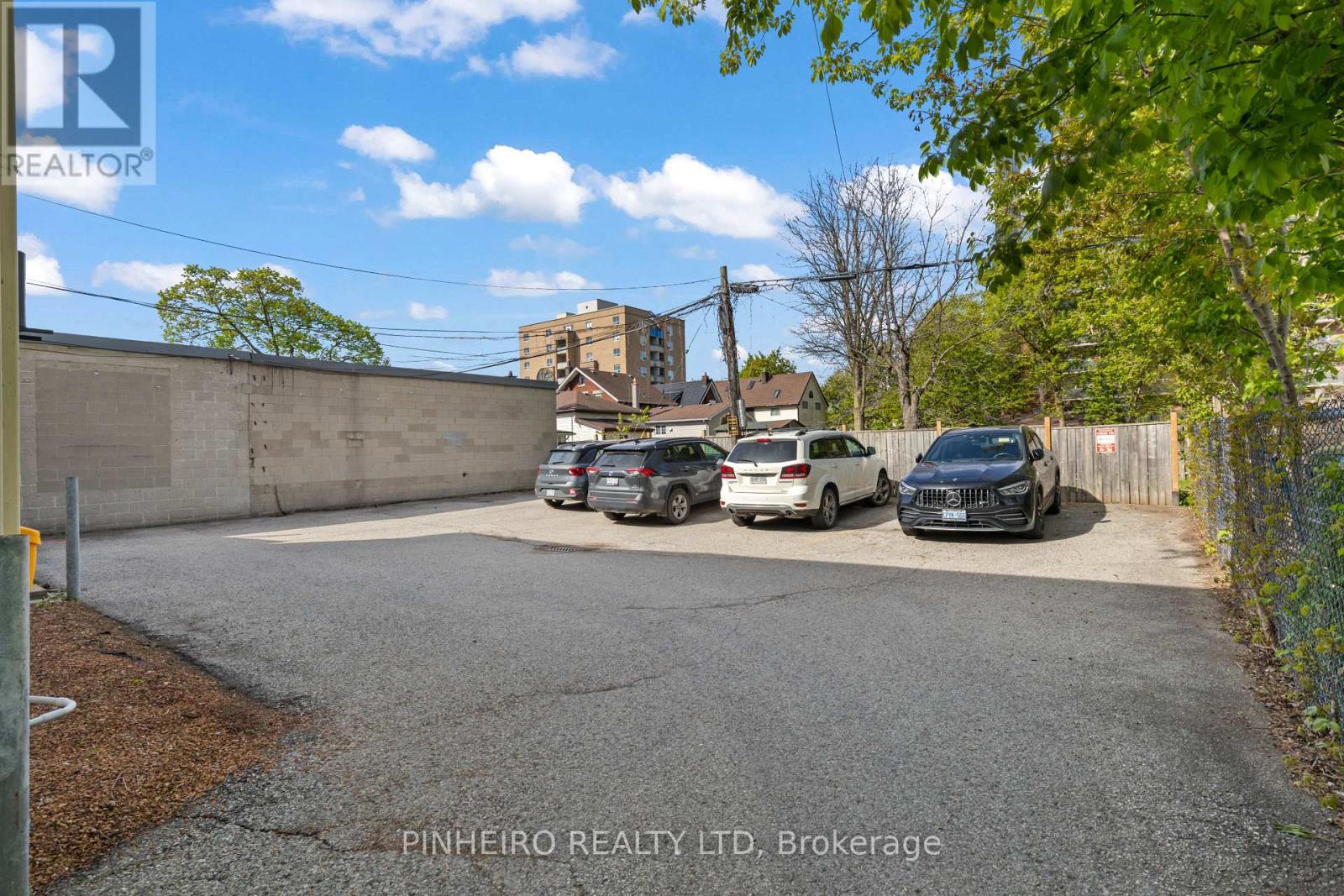 181 Wellington Street, London East, Ontario  N6B 2K9 - Photo 3 - X13123798