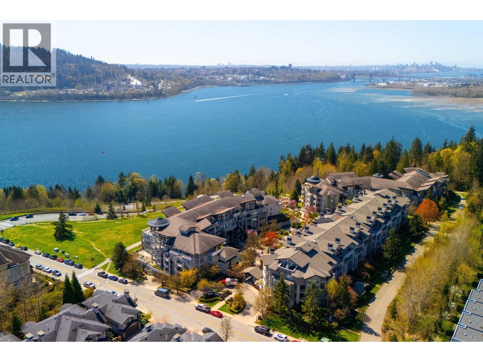 223 530 Raven Woods Drive, North Vancouver, British Columbia  V7G 2T5 - Photo 35 - R3123223
