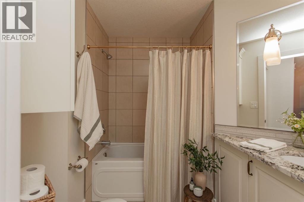 21 Dandell Close, Red Deer, Alberta  T4R 2J3 - Photo 27 - A2303585