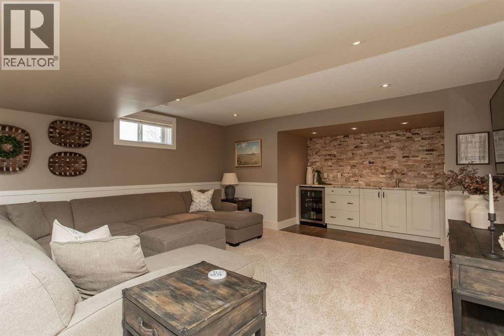 21 Dandell Close, Red Deer, Alberta  T4R 2J3 - Photo 31 - A2303585