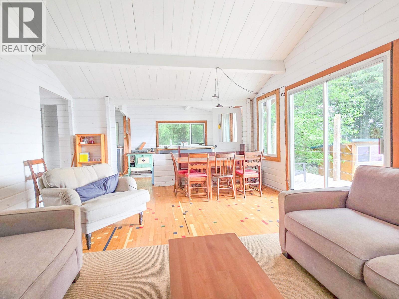 715 Bowen View Road, Gambier Island, British Columbia  V0N 1V0 - Photo 12 - R3123220