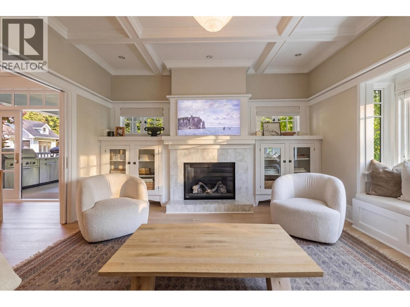 360 E Windsor Road, North Vancouver, British Columbia  V7N 1K1 - Photo 5 - R3123243