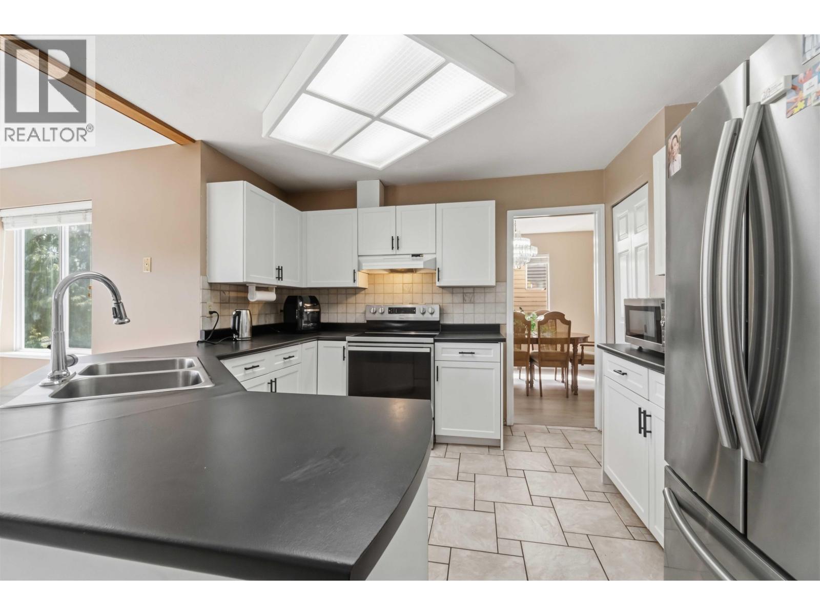 133 Warrick Street, Coquitlam, British Columbia  V3K 5L3 - Photo 9 - R3123190