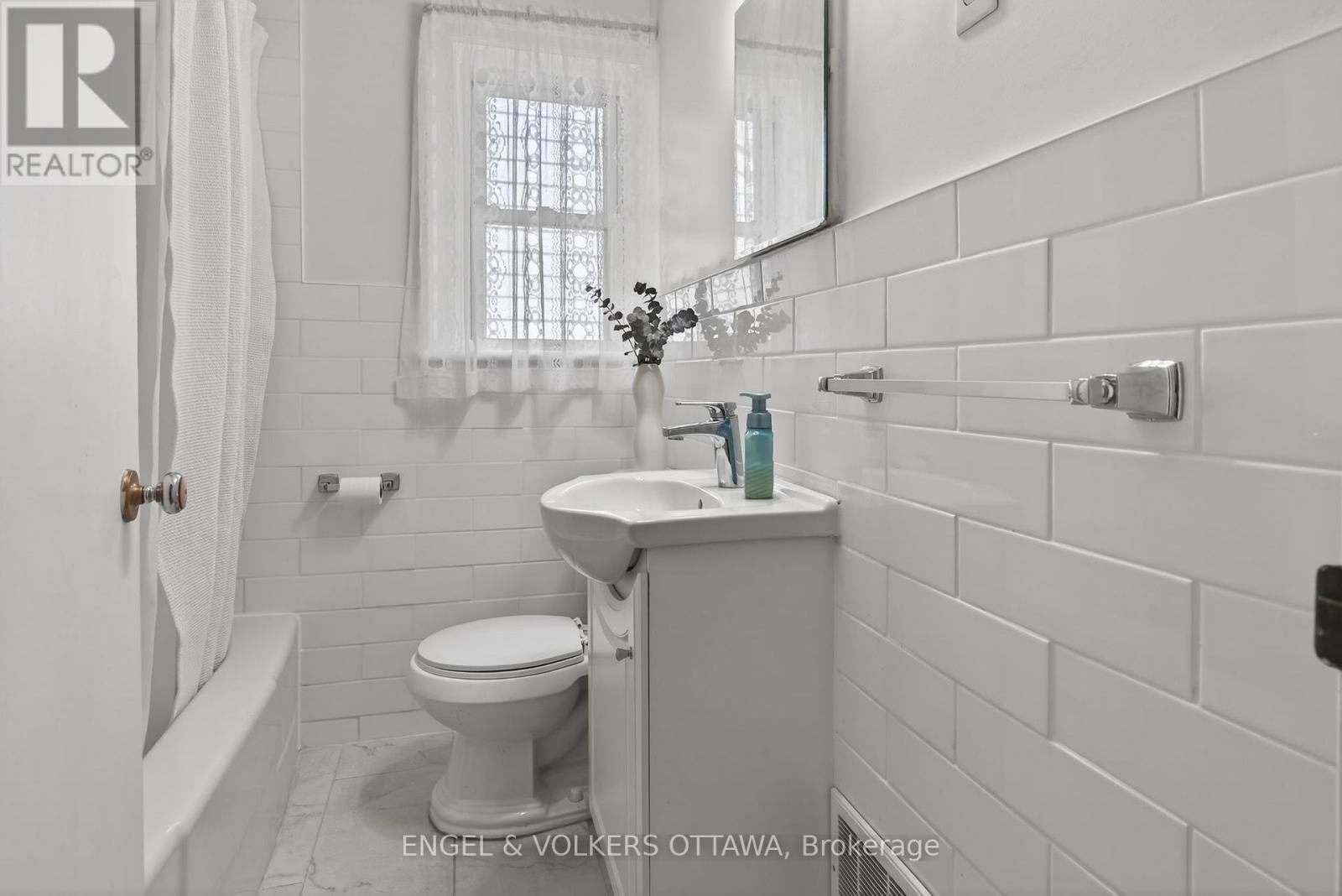 1442 Cavendish Road, Ottawa, Ontario  K1H 6C3 - Photo 18 - X13123750