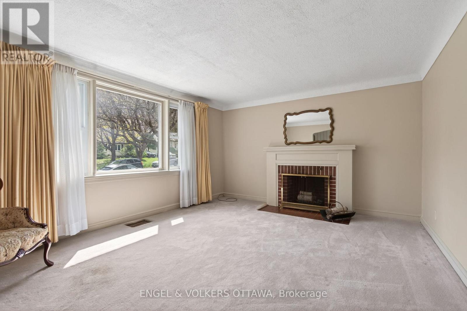 1442 Cavendish Road, Ottawa, Ontario  K1H 6C3 - Photo 5 - X13123750