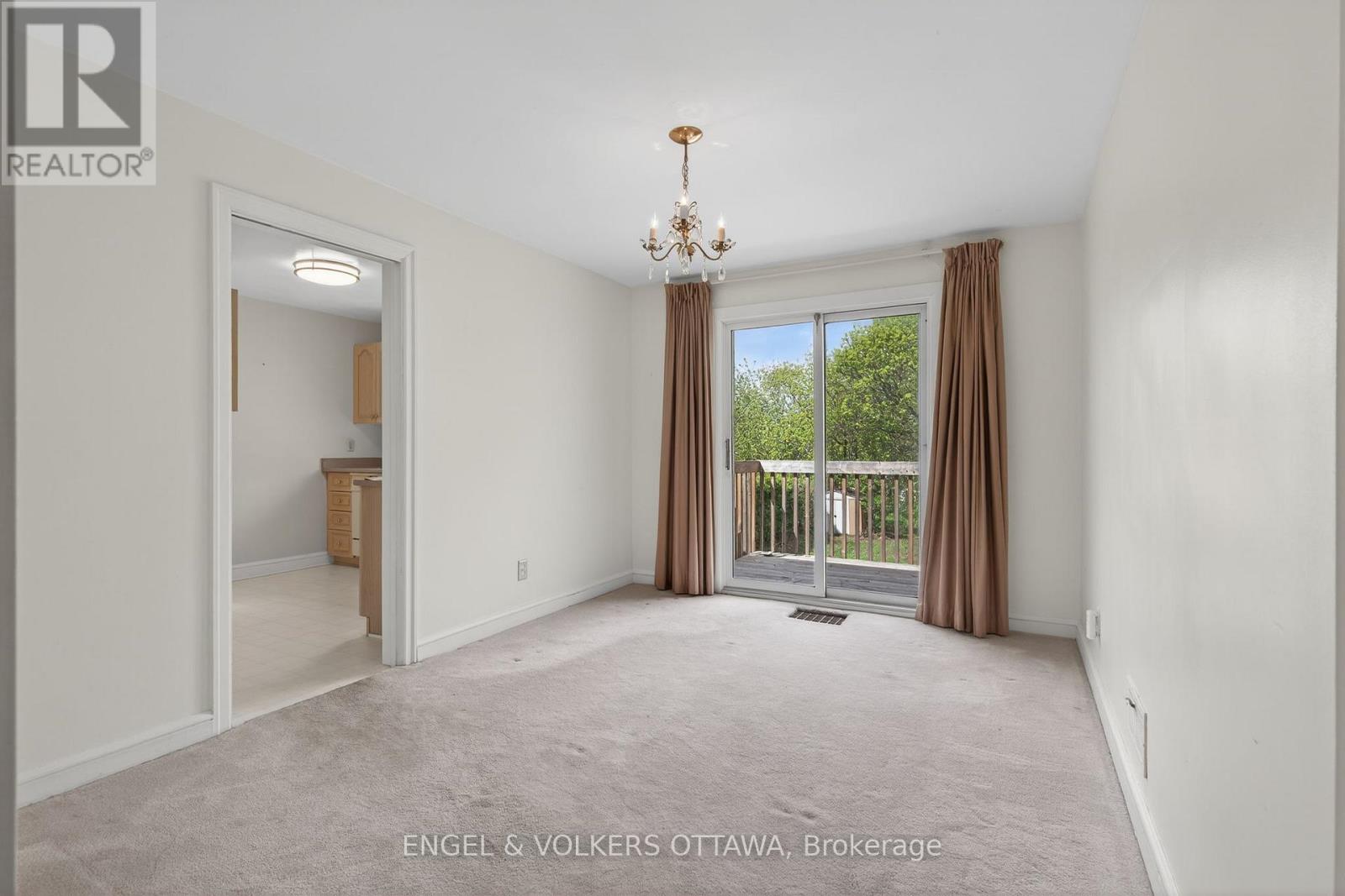 1442 Cavendish Road, Ottawa, Ontario  K1H 6C3 - Photo 7 - X13123750