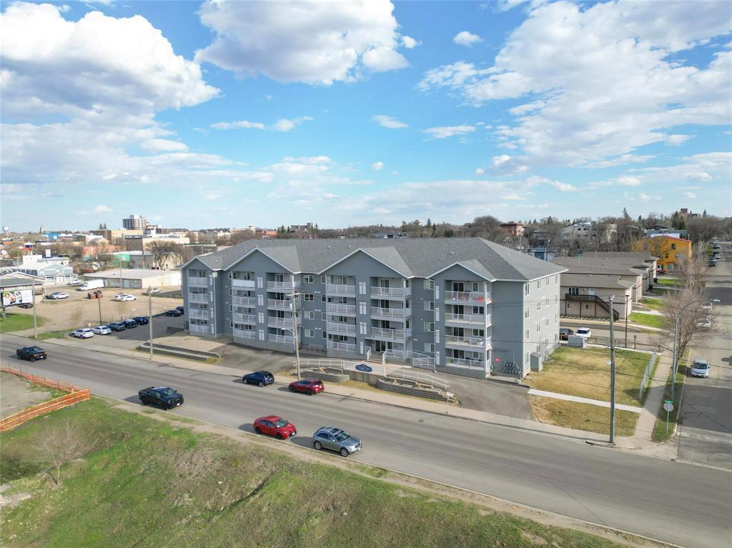 301 1400 Pacific Avenue, Brandon, Manitoba