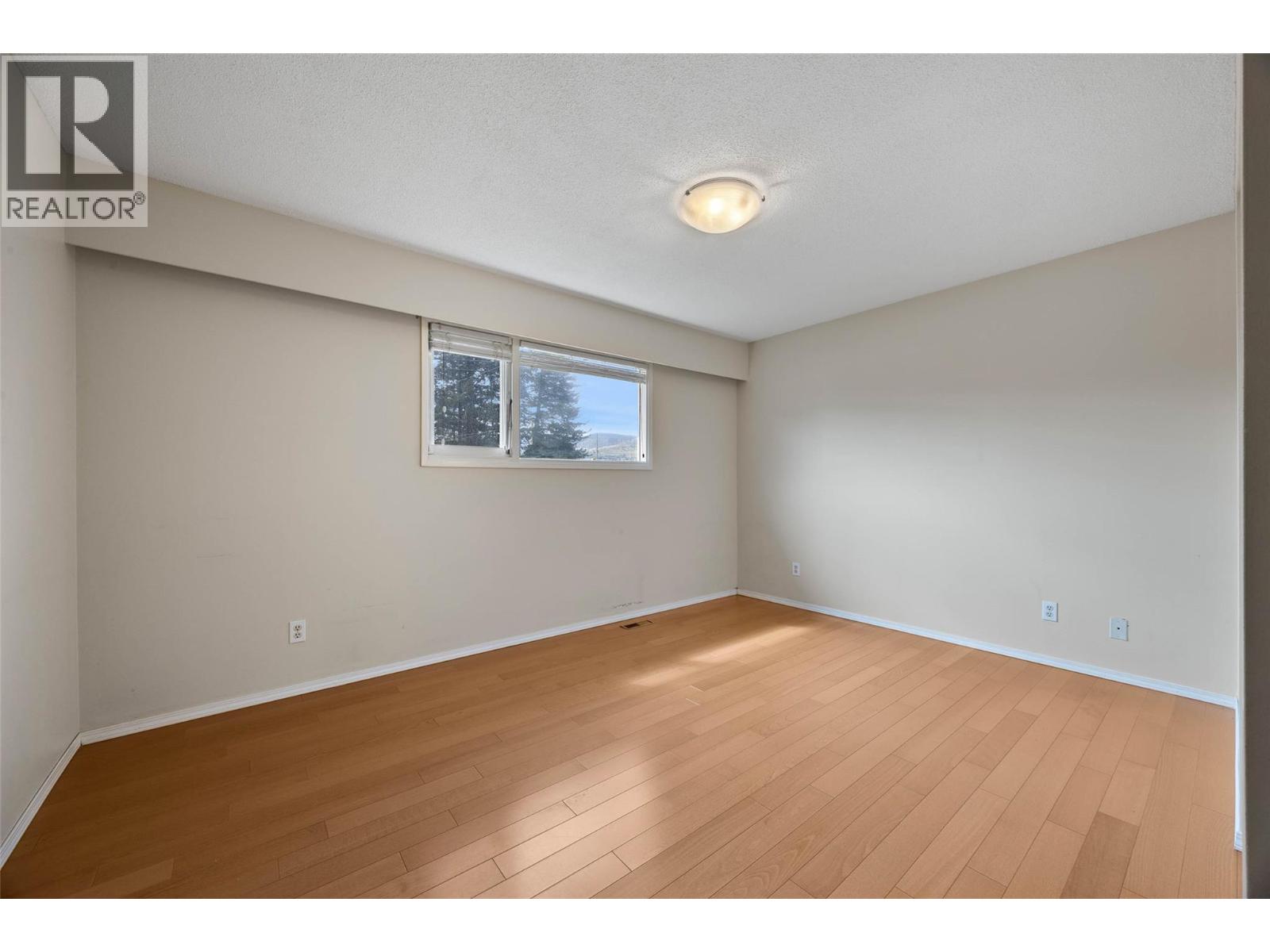 594 Brentwood Avenue, Kamloops, British Columbia  V2B 1P3 - Photo 16 - 10387156