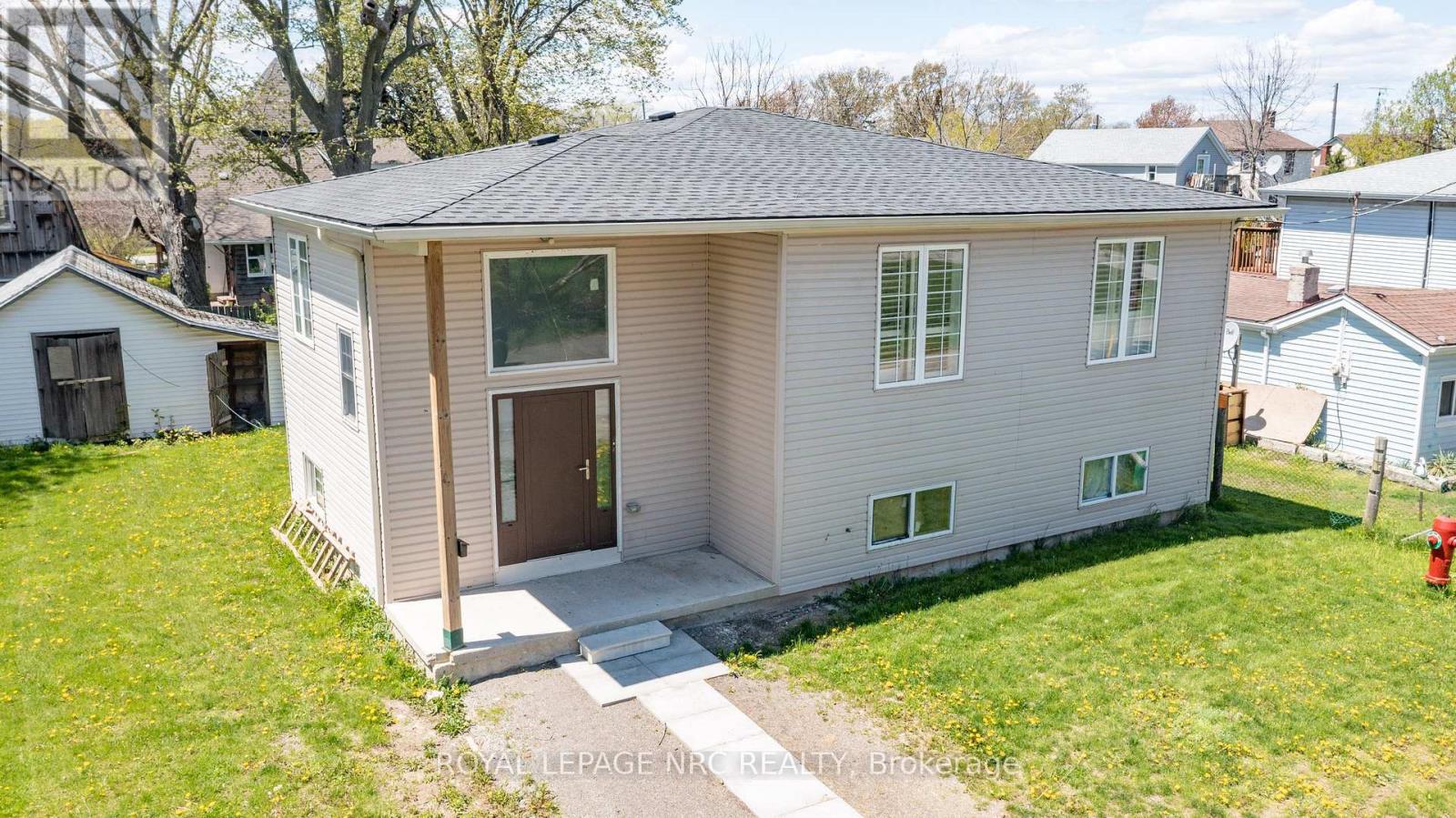 220 Port Colborne Drive, Port Colborne, Ontario  L3K 2M5 - Photo 3 - X13051482