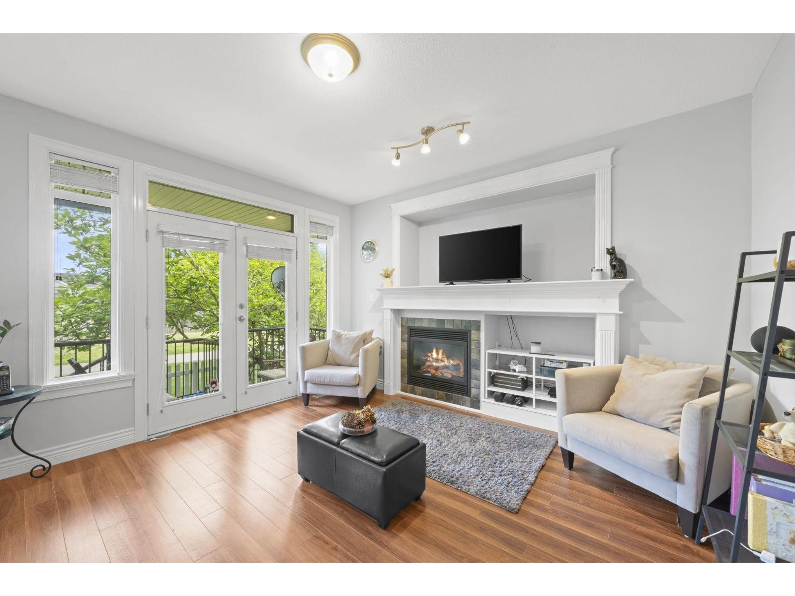 6652 195 Street, Surrey, British Columbia V4N 0C3 - Photo 3 - R3123276