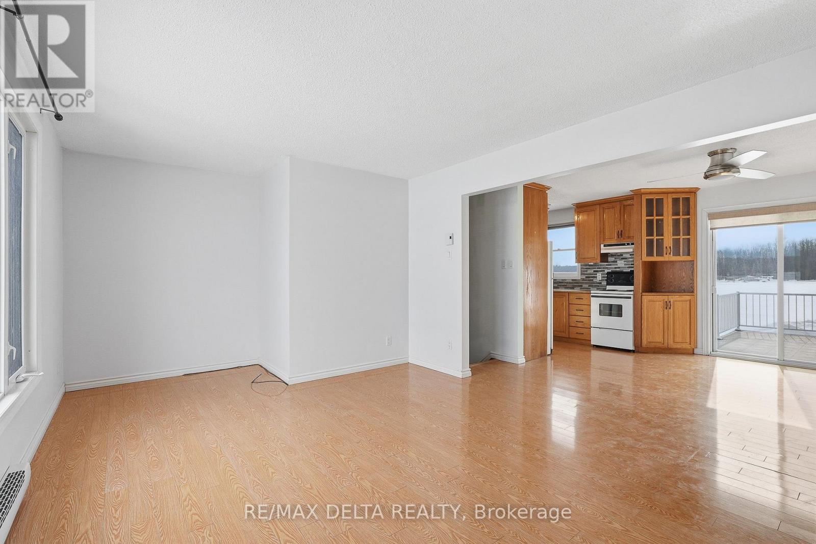 698 Baseline Road, Clarence-Rockland, Ontario  K0A 1N0 - Photo 3 - X12856222