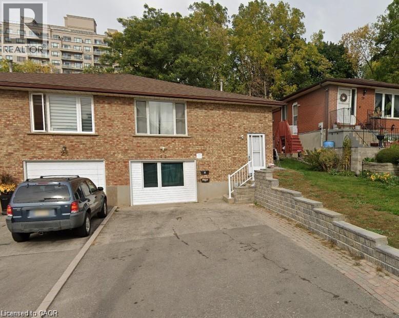 22 HEBEL Place Unit# LOWER, Kitchener, Ontario