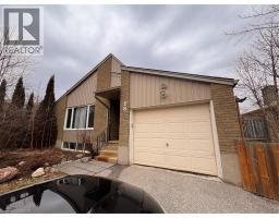 28 MULBERRY Lane Unit# Lower, waterloo, Ontario