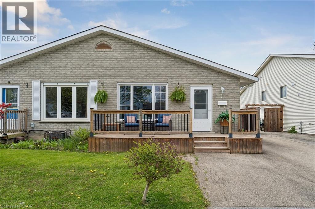 31 Mayfair Drive
