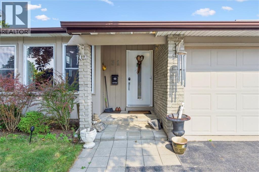31 Saxony Circle, Cambridge, Ontario  N1S 4G6 - Photo 4 - 40822084
