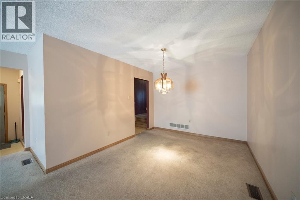 681 Upper Horning Road, Hamilton, Ontario  L9C 7R3 - Photo 9 - 40828694