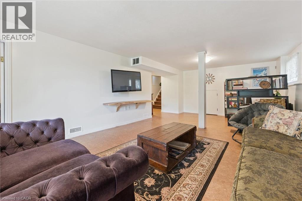 31 Saxony Circle, Cambridge, Ontario  N1S 4G6 - Photo 24 - 40822084