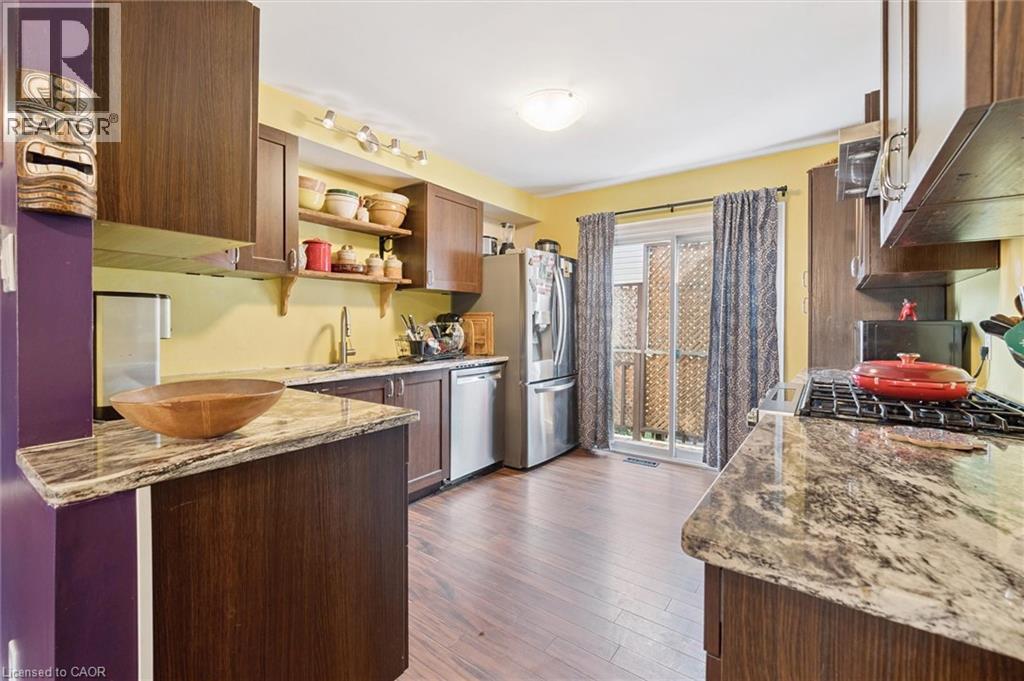 31 Saxony Circle, Cambridge, Ontario  N1S 4G6 - Photo 15 - 40822084
