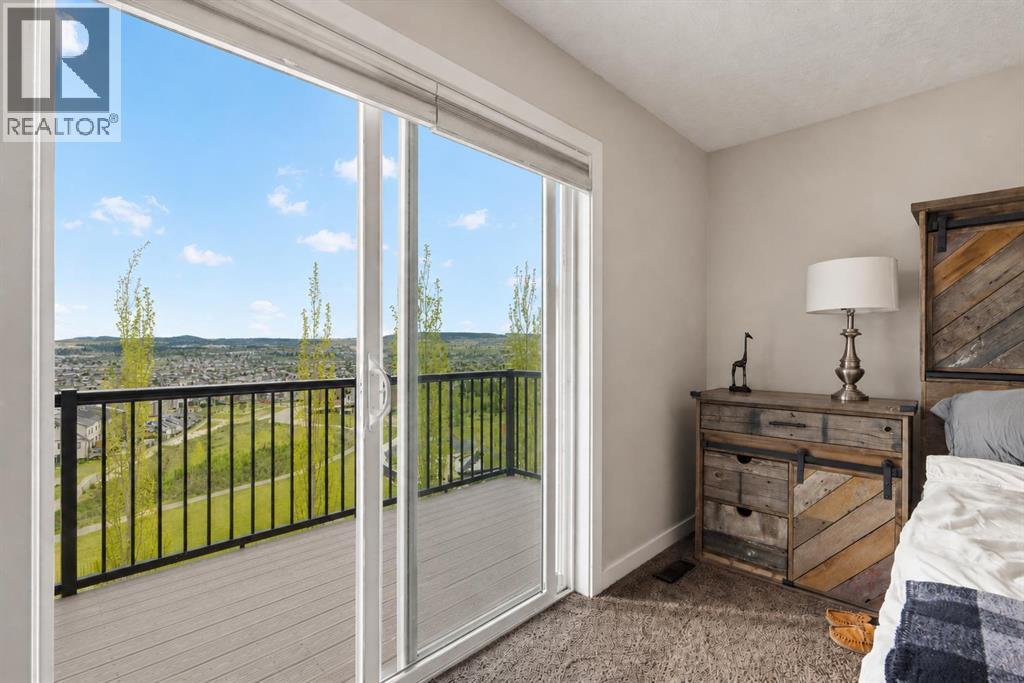 48 Heritage Green, Cochrane, Alberta  T4C 0L3 - Photo 19 - A2291764