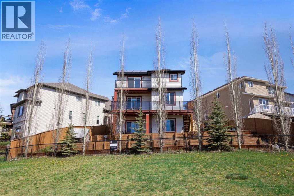 48 Heritage Green, Cochrane, Alberta  T4C 0L3 - Photo 2 - A2291764