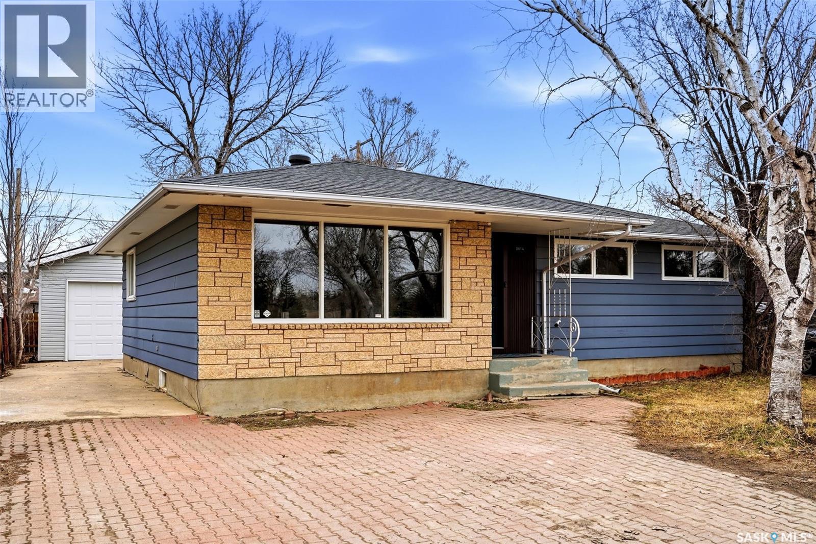 3814 25th AVENUE, Regina, Saskatchewan