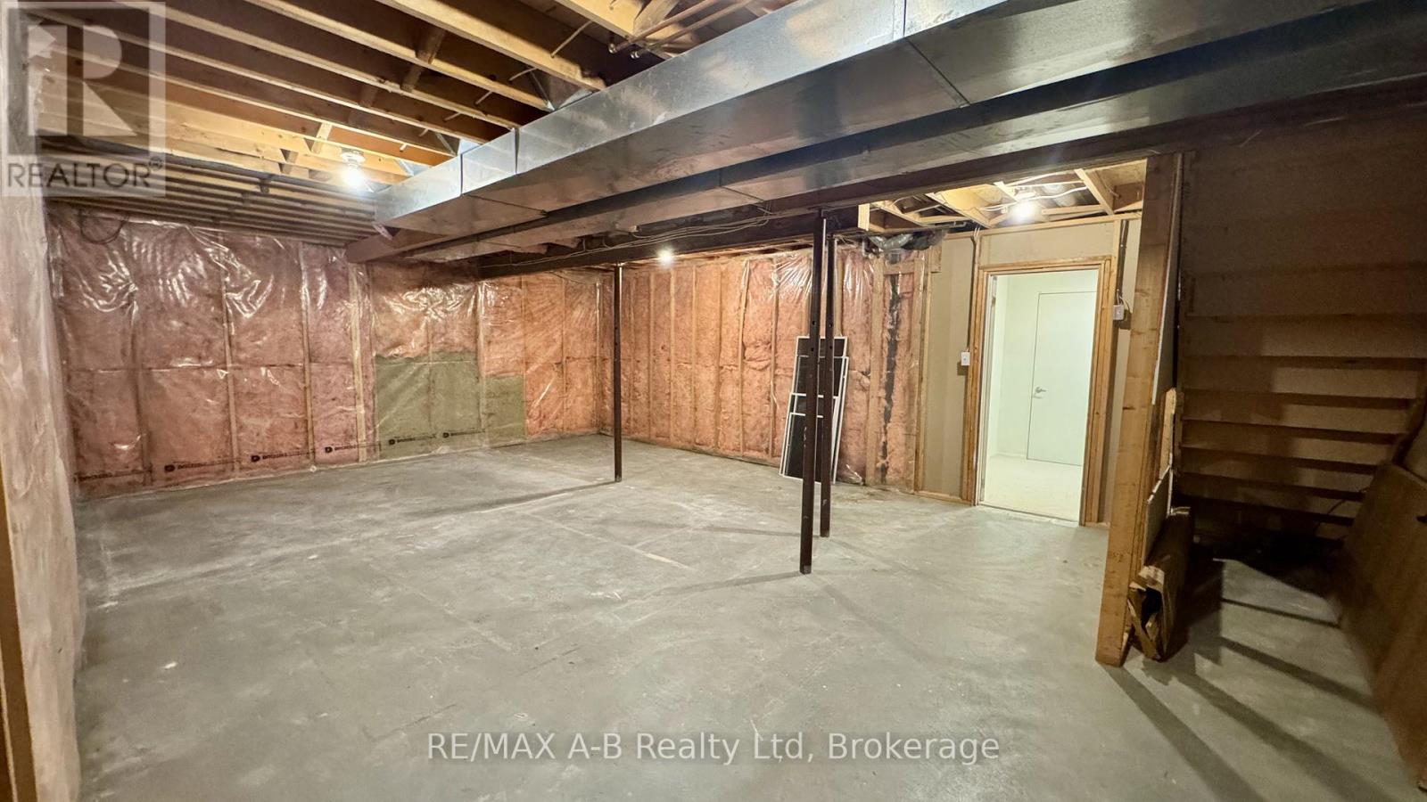 86 Freeland Drive, Stratford, Ontario  N4Z 1H1 - Photo 39 - X12929878
