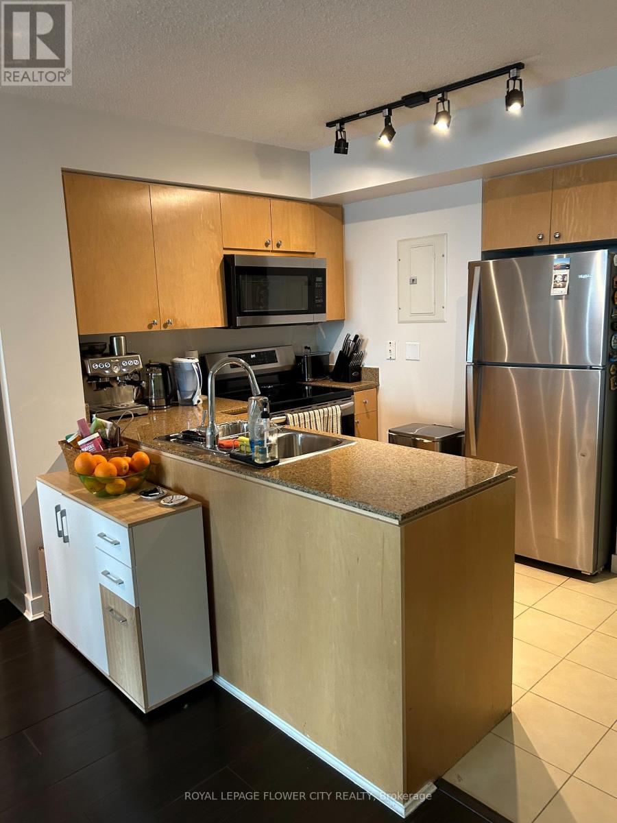 2101 - 373 Front Street, Toronto, Ontario  M5V 3R7 - Photo 13 - C13123812
