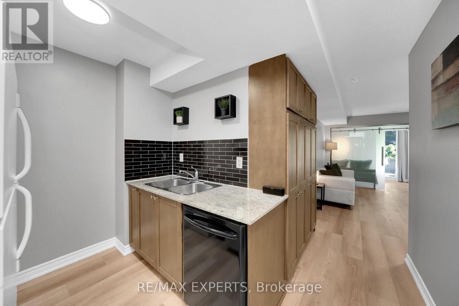 307 - 763 Bay Street, Toronto, Ontario  M5G 2R3 - Photo 12 - C13123834