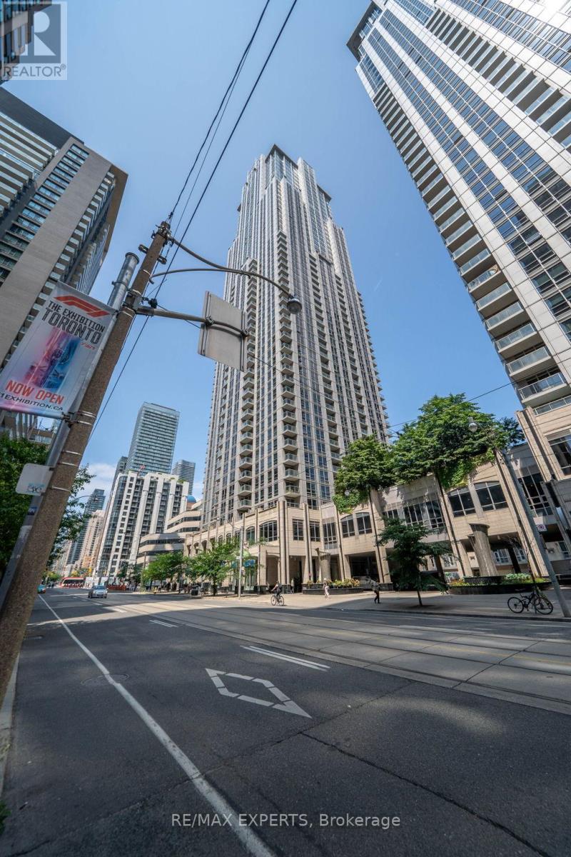 307 - 763 Bay Street, Toronto, Ontario  M5G 2R3 - Photo 4 - C13123834
