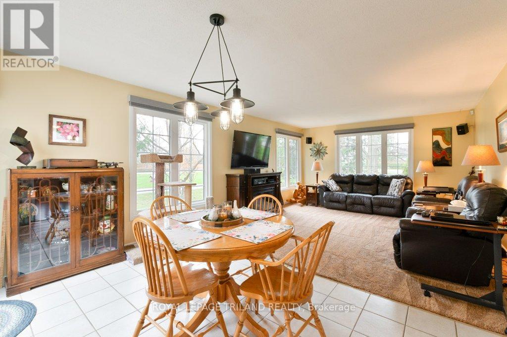 137 St George Street, Central Elgin, Ontario N5P 2M3 - Photo 21 - X12983656