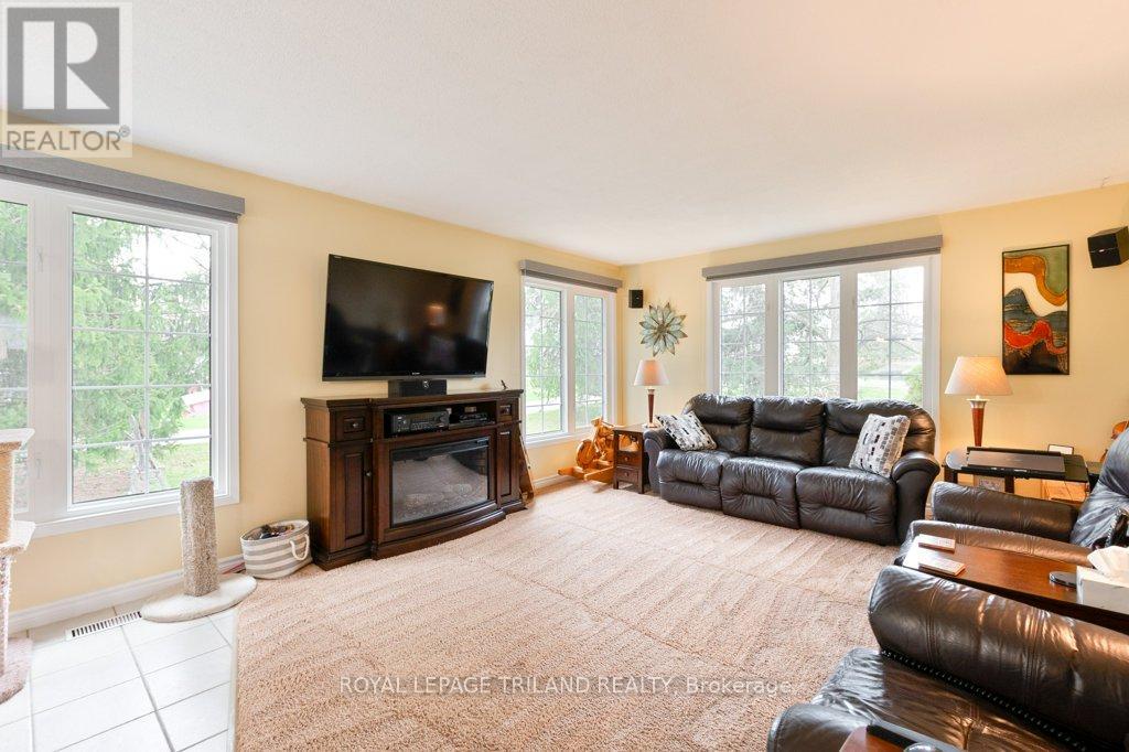 137 St George Street, Central Elgin, Ontario N5P 2M3 - Photo 22 - X12983656