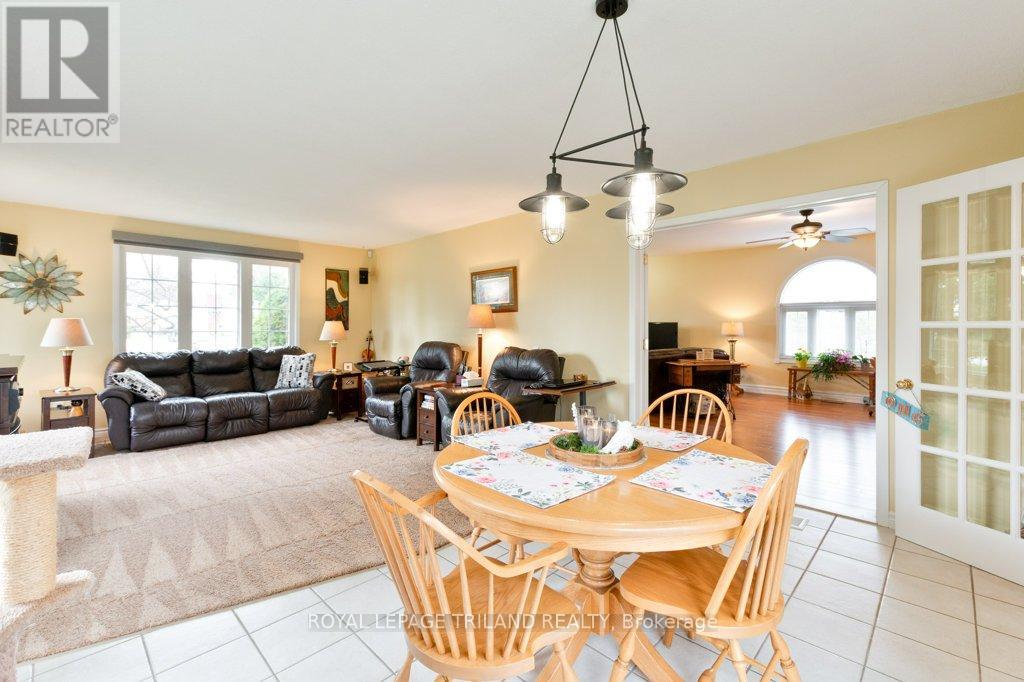 137 St George Street, Central Elgin, Ontario N5P 2M3 - Photo 23 - X12983656