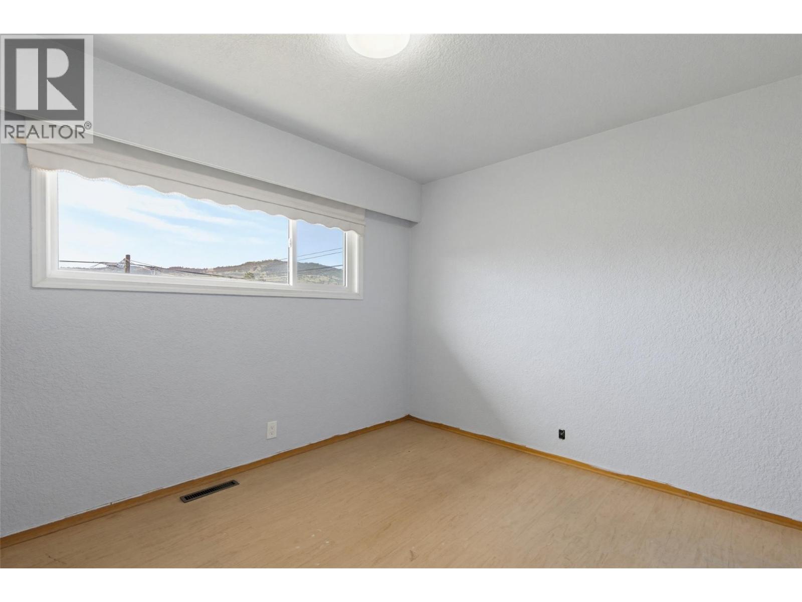 1027 Moncton Avenue, Kamloops, British Columbia  V2B 1S5 - Photo 22 - 10387356