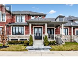 12 HEARTHWOOD GATE, Whitchurch-Stouffville, Ontario