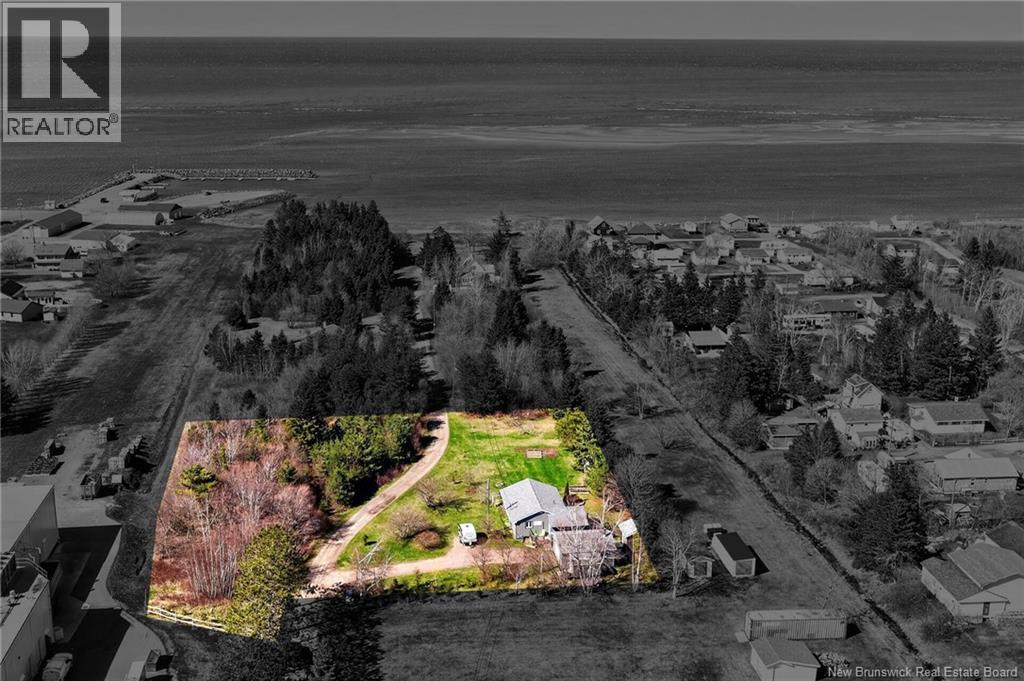 19 Des Lauriers Road, Grand-Barachois, New Brunswick  E4P 7G8 - Photo 3 - NB138587