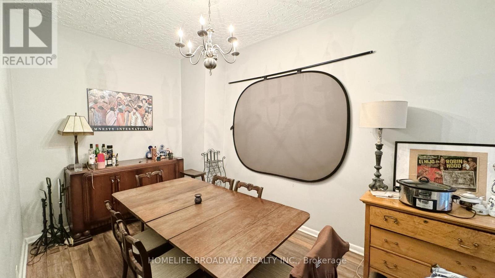 3 Yarmouth Road, Toronto, Ontario  M6G 1W5 - Photo 12 - C13123816