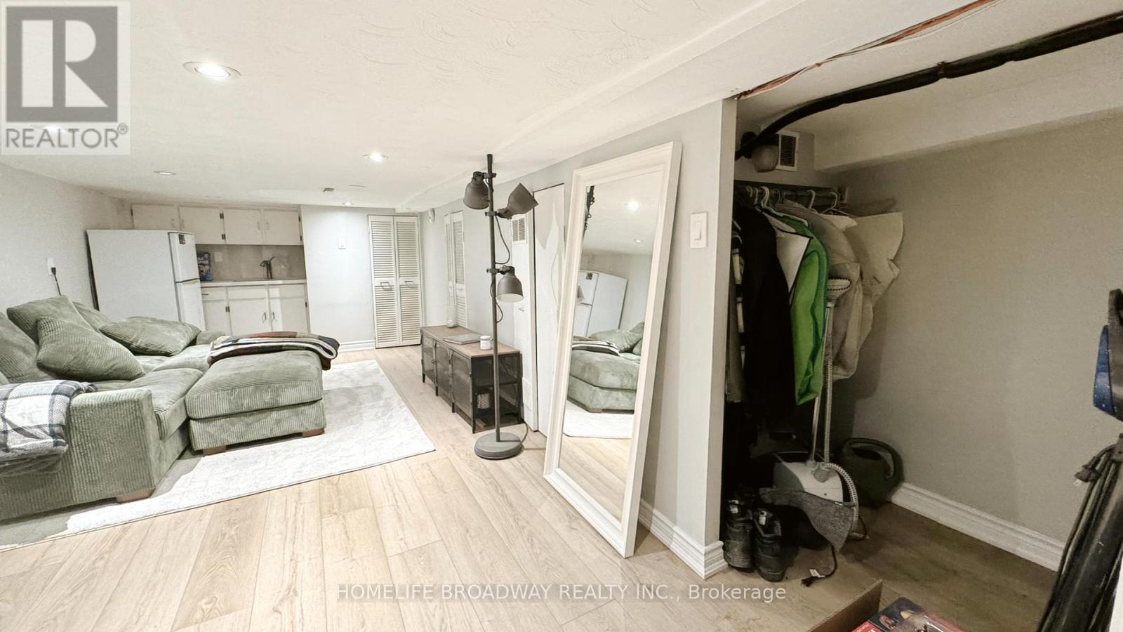 3 Yarmouth Road, Toronto, Ontario  M6G 1W5 - Photo 23 - C13123816