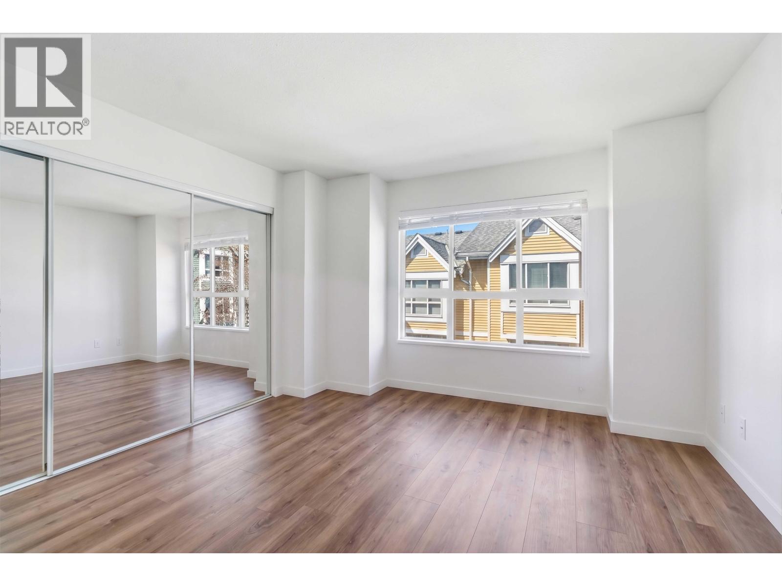8433 Jellicoe Street, Vancouver, British Columbia  V5S 2J4 - Photo 11 - R3113973