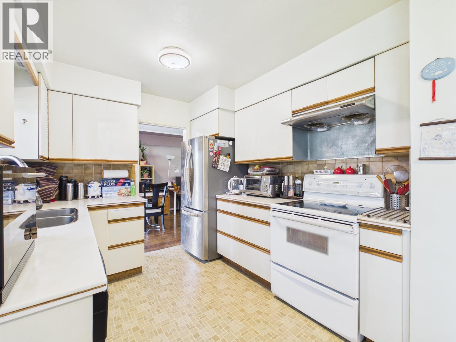 2336 Kensington Avenue, Burnaby, British Columbia  V5B 4E2 - Photo 8 - R3122402