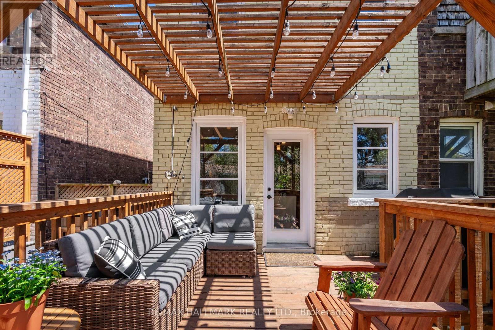 272 Kenilworth Avenue, Toronto, Ontario  M4L 3S8 - Photo 32 - E13115450