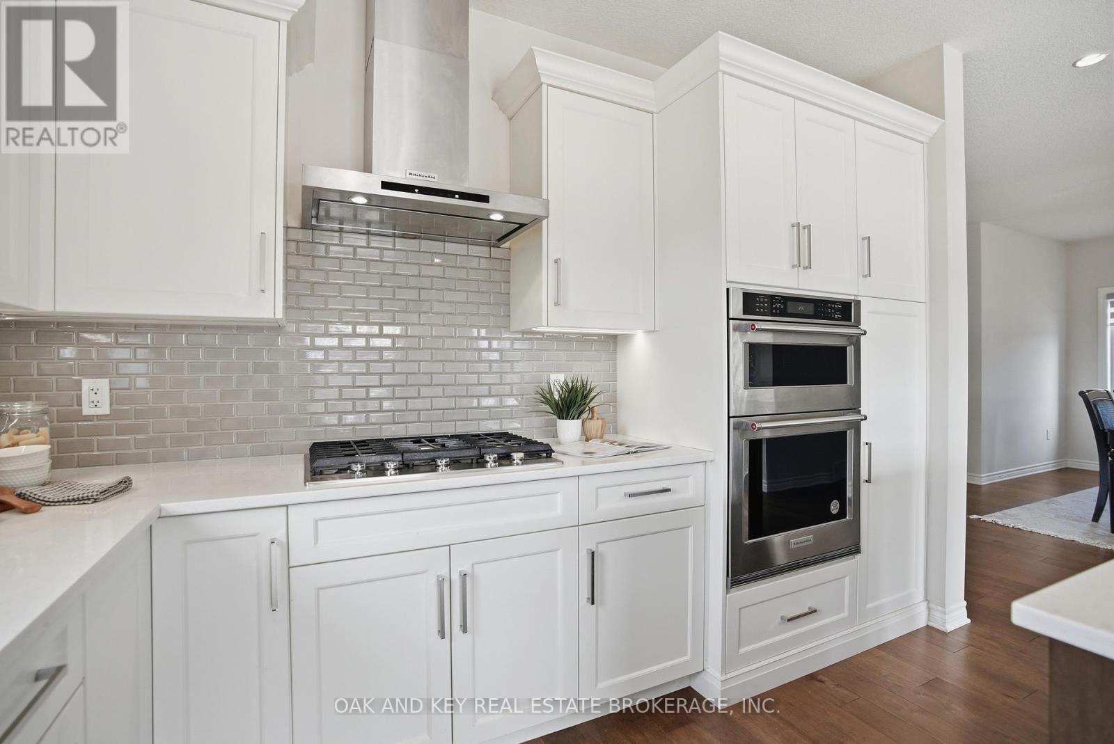 11 Bowman Drive, Middlesex Centre, Ontario N0M 2A0 - Photo 16 - X13123970