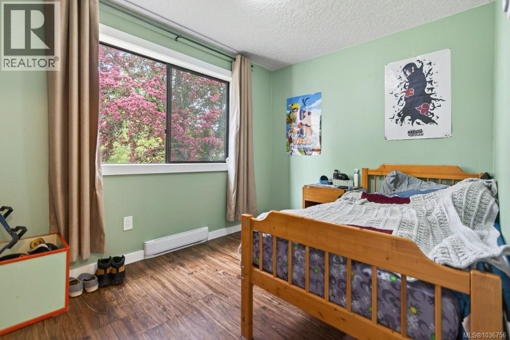 1005 26th St, Courtenay, British Columbia  V9N 7H6 - Photo 10 - 1036756