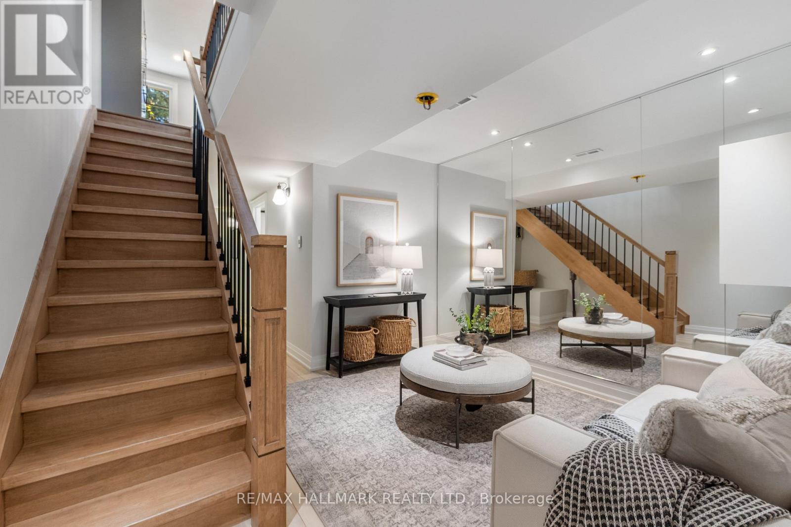 272 Kenilworth Avenue, Toronto, Ontario  M4L 3S8 - Photo 23 - E13115450