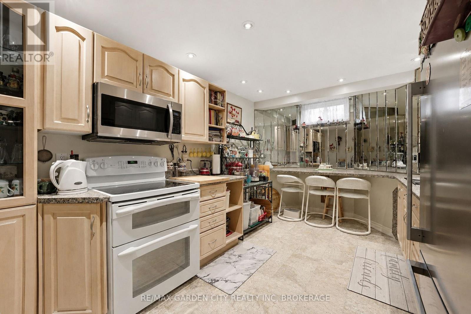 13 Third Avenue, St. Catharines, Ontario  L2W 1A8 - Photo 25 - X13116840