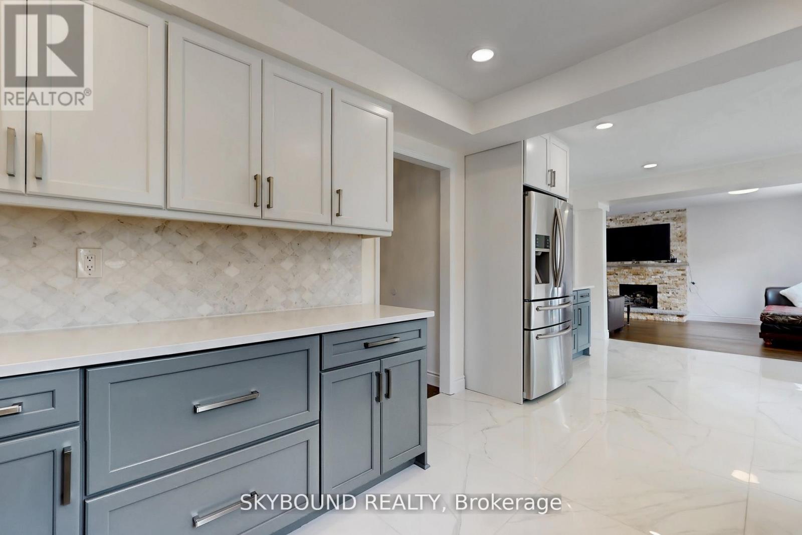2088 Madden Boulevard, Oakville, Ontario  L6H 3L6 - Photo 9 - W13123726