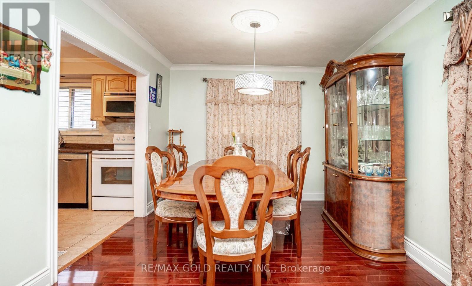 37 Carlyle Crescent, Brampton, Ontario  L6W 2Y9 - Photo 12 - W13123802