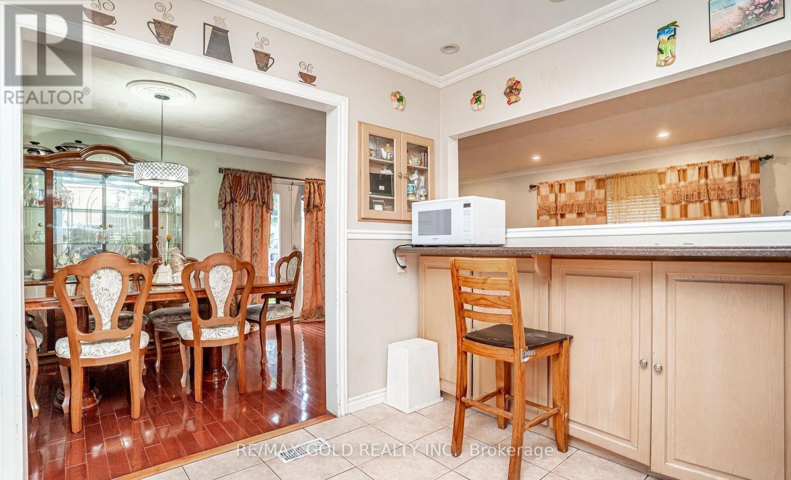 37 Carlyle Crescent, Brampton, Ontario  L6W 2Y9 - Photo 15 - W13123802