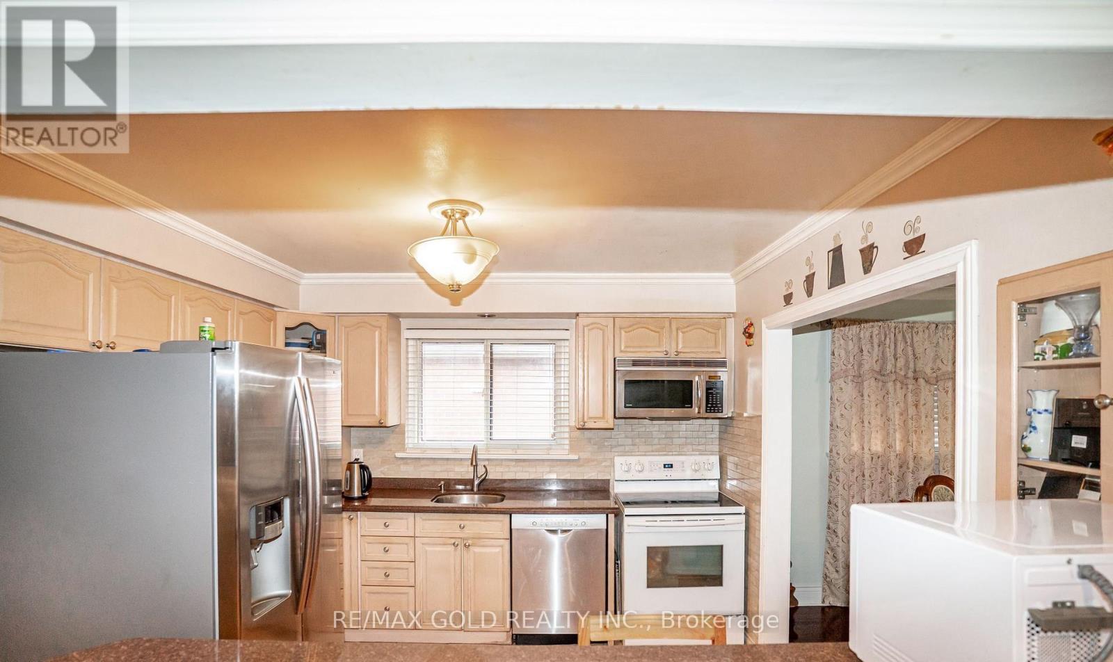 37 Carlyle Crescent, Brampton, Ontario  L6W 2Y9 - Photo 16 - W13123802